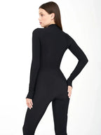Sport-Jumpsuit mit langen Ärmeln und Reißverschluss